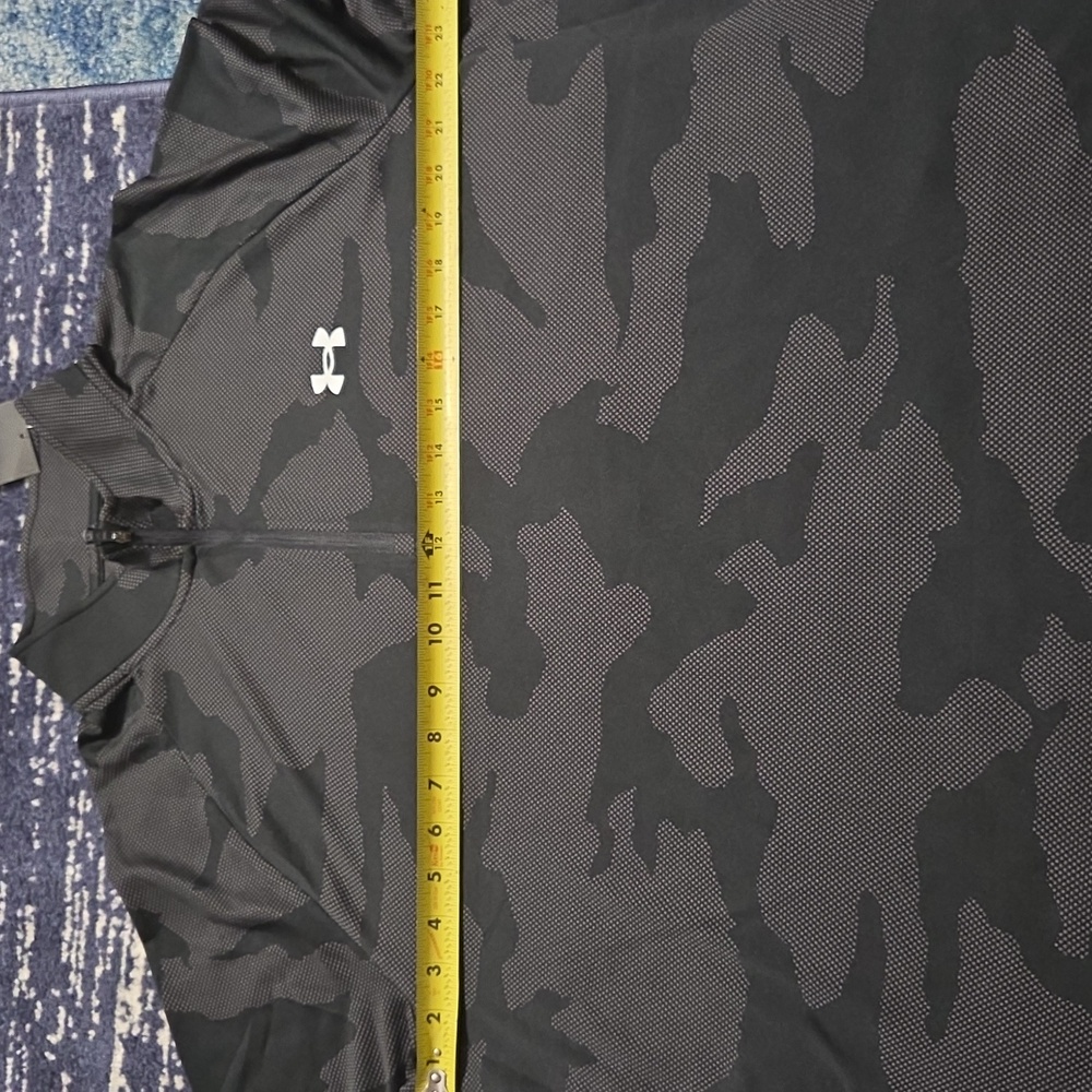 Under Armour Black Patterned 1/4 Zip - Picture 4 of 4